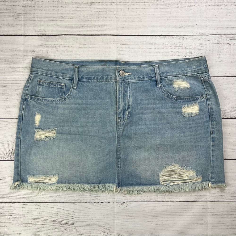 Old navy mini jean skirt size 14